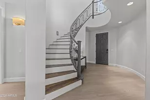 3449 E Lions St, Phoenix, AZ 85018 - Photo 21