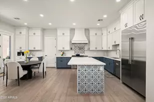 3449 E Lions St, Phoenix, AZ 85018 - Photo 23