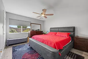2357 W Betty Elyse Ln, Phoenix, AZ 85023 - Photo 13