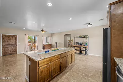 50087 W Julie Lane, Maricopa, AZ 85139 - Photo 15