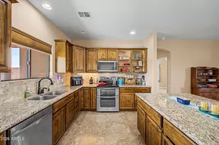 50087 W Julie Ln, Maricopa, AZ 85139 - Photo 13