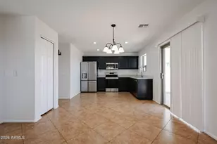 22557 N Davis Way, Maricopa, AZ 85138 - Photo 9