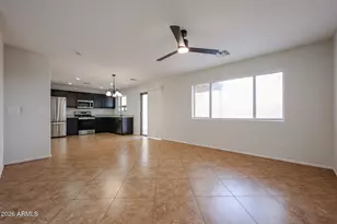 22557 N Davis Way, Maricopa, AZ 85138 - Photo 5
