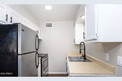 815 N Arbor Avenue, Casa Grande, AZ 85122 - Photo 11