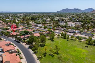11419 N 43rd St, Phoenix, AZ 85028 - Photo 3