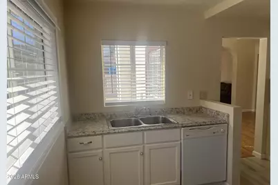 218 E Hardy Street, Miami, AZ 85539 - Photo 5