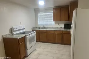 218 E Hardy St, Miami, AZ 85539 - Photo 15