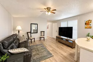 10810 N 91st Ave, Peoria, AZ 85345 - Photo 5