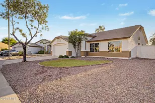 576 S Moorea Dr, Gilbert, AZ 85296 - Photo 9