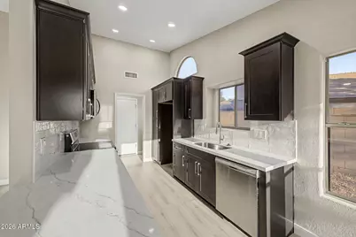 576 S Moorea Drive, Gilbert, AZ 85296 - Photo 17