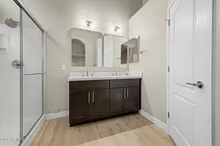 576 S Moorea Dr, Gilbert, AZ 85296 - Photo 23