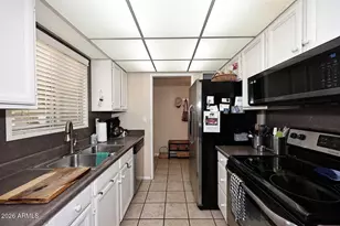 9713 W Lancaster Dr, Sun City, AZ 85351 - Photo 5