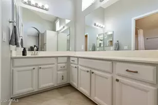 2250 E Deer Valley Rd, Phoenix, AZ 85024 - Photo 15