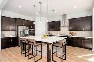 3413 E Crest Ln, Phoenix, AZ 85050 - Photo 15