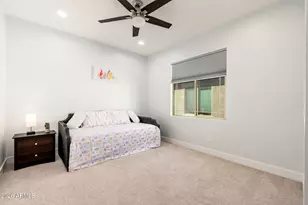 3413 E Crest Ln, Phoenix, AZ 85050 - Photo 29