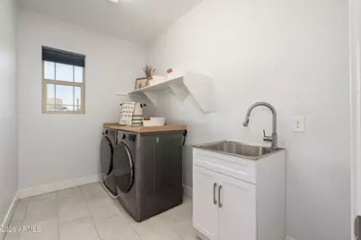 3413 E Crest Lane, Phoenix, AZ 85050 - Photo 43