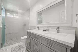 5402 E Laurel Ln, Scottsdale, AZ 85254 - Photo 47