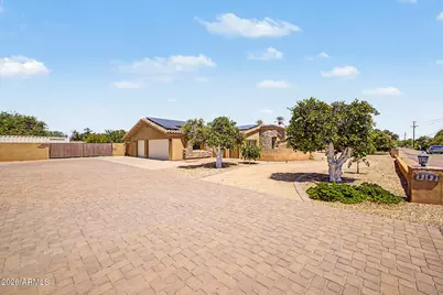 3109 N Gilbert Road, Mesa, AZ 85203 - Photo 5