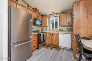 1936 E Bellerive Dr, Chandler, AZ 85249 - Photo 3