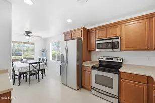 4078 E Maplewood St, Gilbert, AZ 85297 - Photo 9