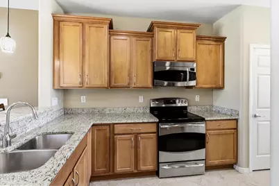 21312 N 262nd Drive, Buckeye, AZ 85396 - Photo 11