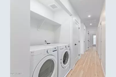 1402 E Pierce Street #MH, Phoenix, AZ 85006 - Photo 13