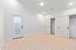 1402 E Pierce St, Phoenix, AZ 85006 - Photo 9