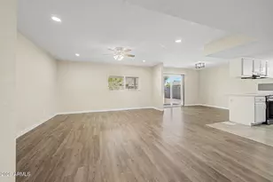 17621 N 18th Dr, Phoenix, AZ 85023 - Photo 7