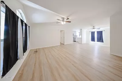 13814 W Stella Lane, Litchfield Park, AZ 85340 - Photo 11