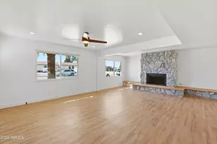 1 N Cottonwood Dr, Gilbert, AZ 85234 - Photo 5