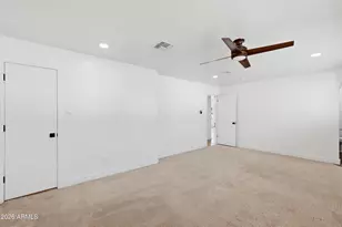 1 N Cottonwood Dr, Gilbert, AZ 85234 - Photo 15