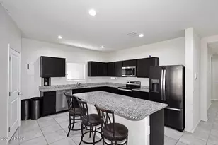 18556 W Buckskin Trl, Wittmann, AZ 85361 - Photo 11
