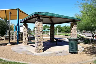 18556 W Buckskin Trl, Wittmann, AZ 85361 - Photo 35
