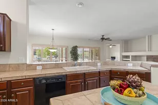 17850 N Navarro Ct, Surprise, AZ 85374 - Photo 15
