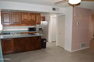 5442 W El Caminito Dr, Glendale, AZ 85302 - Photo 11