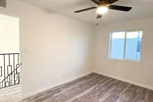 8588 E Indian School Rd, Scottsdale, AZ 85251 - Photo 15