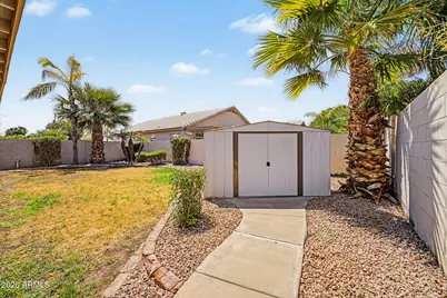13778 W Vernon Avenue, Goodyear, AZ 85395 - Photo 27