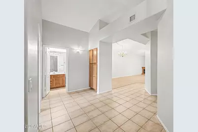 13778 W Vernon Avenue, Goodyear, AZ 85395 - Photo 11