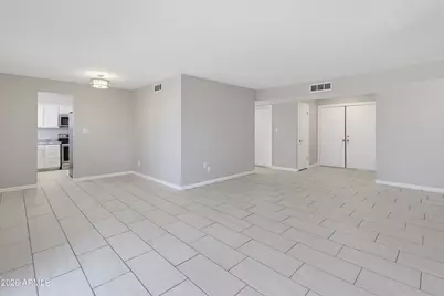 6620 W Mercer Lane, Glendale, AZ 85304 - Photo 9
