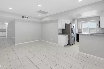 6620 W Mercer Lane, Glendale, AZ 85304 - Photo 19