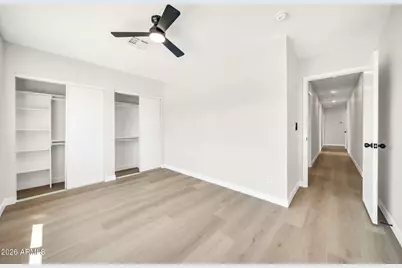 902 W Catalina Drive, Phoenix, AZ 85013 - Photo 29