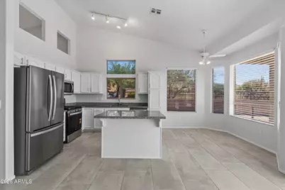 7521 E Oasis Circle, Mesa, AZ 85207 - Photo 17