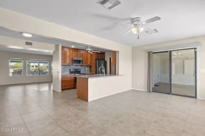 9731 W Brokenstone Drive, Sun City, AZ 85351 - Photo 11