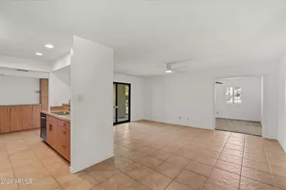 9340 N 92nd Street #101, Scottsdale, AZ 85258 - Photo 5