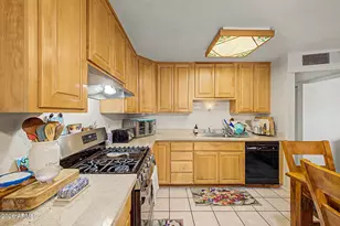 7420 E Taylor St, Scottsdale, AZ 85257 - Photo 13