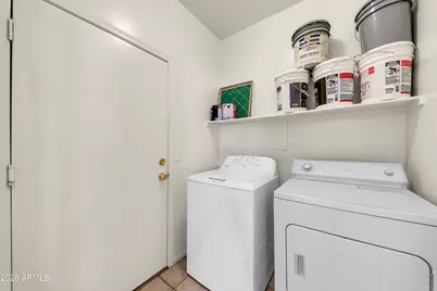 1708 S 79th Glen, Phoenix, AZ 85043 - Photo 23