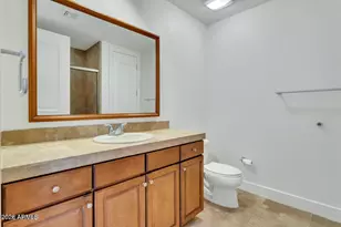 2211 E Camelback Rd, Phoenix, AZ 85016 - Photo 25