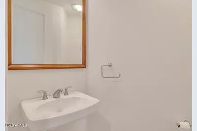 2211 E Camelback Road #409, Phoenix, AZ 85016 - Photo 29