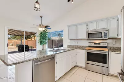 4250 E Encinas Avenue, Gilbert, AZ 85234 - Photo 13