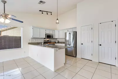 4250 E Encinas Avenue, Gilbert, AZ 85234 - Photo 11